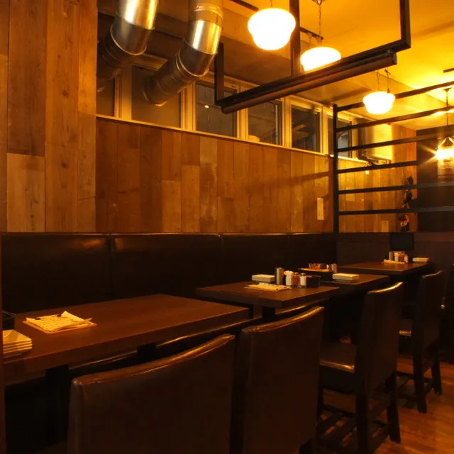 テーブル席の画像